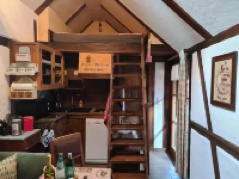 アパートメント アルテス ヒンター ホイセル フライブルクのホテル