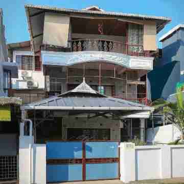 Honolulu Home Hotel Exterior