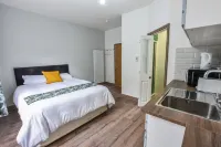 Regency Guest House Manchester North Hotels in Middleton
