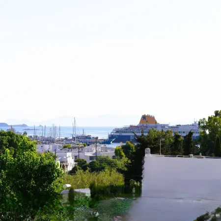 Kontaratos Studios & Apartments