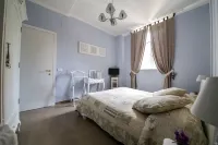 La Vecchia Tenenza B&B Hotels in Fabro