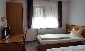 Traube Hotel Oeffingen