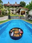 Sea Hills Resort - Pemandangan Pantai