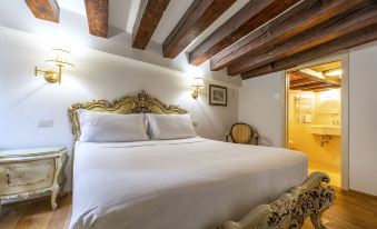 La Gondola - beautiful canal view - Housity