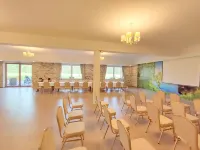 Źródło Raduni Hotels in Gmina Stężyca