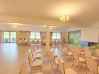 Źródło Raduni Hotels in Stezyca