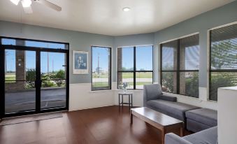 Americas Best Value Inn Lockhart TX