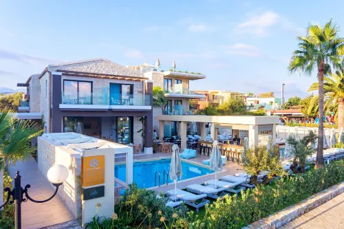 Airis Boutique Hotel & Suites - for Adults Only