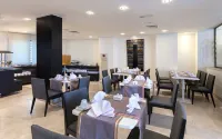Business Hotel - breakfast