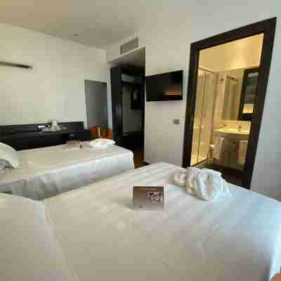 卡德國際飯店 Rooms