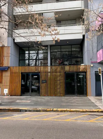 Top Rentals Montaneses Отели рядом со станцией L.M. Drago Railway Station