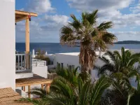 Ariti Seaside Residence - Merinäköala