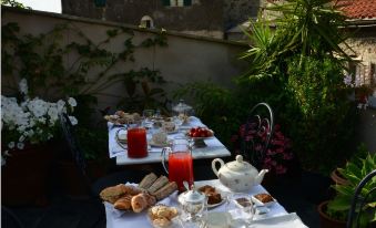 La Terrazza di Vico Olivi B&B