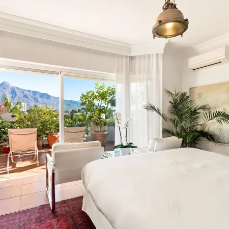 Molo Luxury Suites Puerto Banus