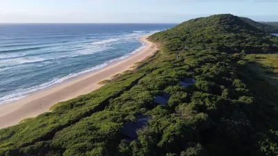 Ponta Membene Hotels in 