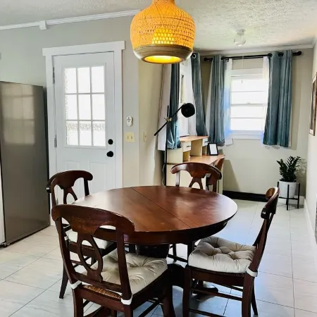 Appaltree Bungalow: Two bedrooms in town
