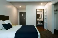 Mynarski House Hoteles en Portage la Prairie