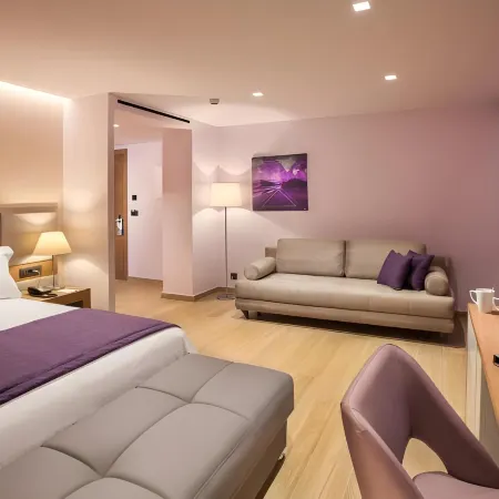 Blue Lagoon City Hotel