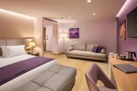 Blue Lagoon City Hotel - Parvekkeita