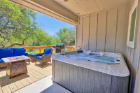 Charming Escape with Hot Tub and Game Area - Delightful Hill Country Haven