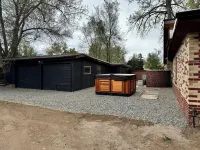 Trendy Mid-Mod House 15 min to Denver and 10 min to Golden w/ Fire Pit Hotels in Wheat Ridge