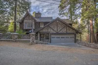 Breathtaking Lake Views and Fun Entertainment Options - Stunning Haven Hotel di Lake Arrowhead