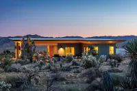 Outdoor Oasis with Hot Tub and Cowboy Tubs - Stunning Desert Retreat