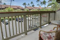 Bright and Spacious Corner Studio Unit with Wrap Around Lanai Hotels in Insel Maui, Hawaii