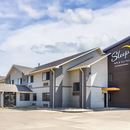 Sleep Inn & Suites Salina I-135