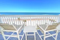 Private Balcony with Cozy Kitchenette - Stunning Ocean View