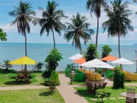 Villa Togeo Beach Hotel di Kabupaten Bone