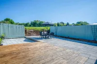 Larkfield - 3 Bedroom Holiday Home - Penally Отели в г. 