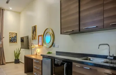 QMB Apartment Hotels in 