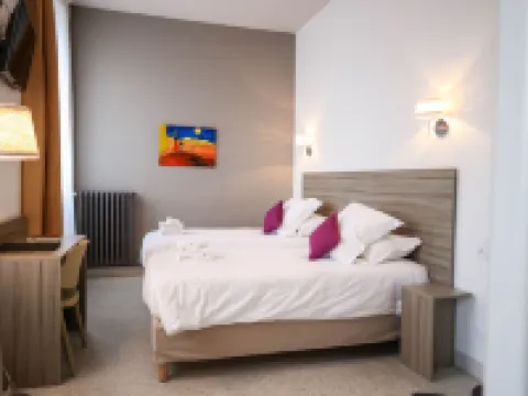 HÔTEL le Chapon Fin Hotels in Moissac