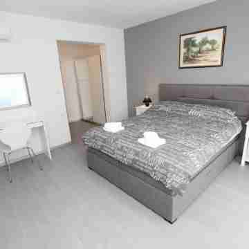 Apartment Karlo 2 Rooms