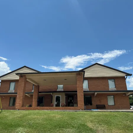 Royal Inn - Anniston