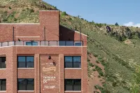 The Eddy Taproom & Hotel - جاكوزي