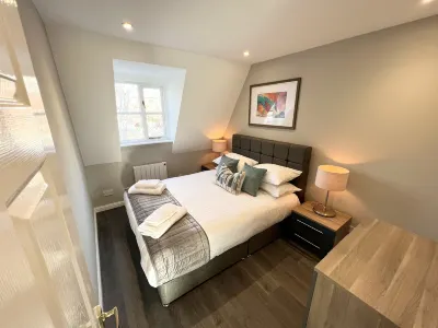 Beautiful Central Apartment with Parking Hotels in North Hinksey