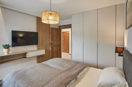 Apartamenty Świnoujście - Mistral Отели рядом с достопримечательностью «Свиноуйсьценский маяк»