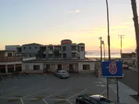Motel 6 Pismo Beach, CA - Pacific Ocean