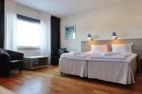 Hotell Roslagen Hotels near Singö