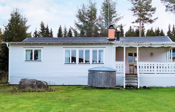 6 Person Holiday Home in Bollnas