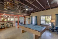 Hale Anuenue Nuku - the Rainbows End 3 Bedroom Home by RedAwning Hotels in Keaau