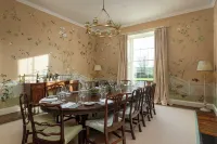 Dabton House Hotels in Sanquhar