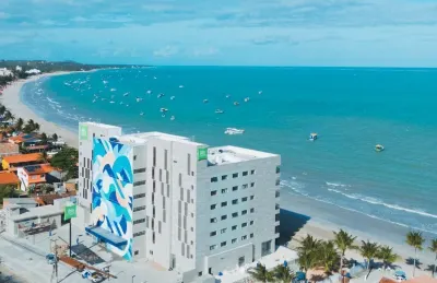 Ibis Styles Maragogi - O Primeiro Ibis Styles pé na Areia do Brasil Hotels near Antunes Beach