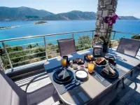 Paraiso Azul Villas Hotels in Distos