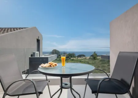 Mykoniatika Villas Отели в г. Неа Каликратия