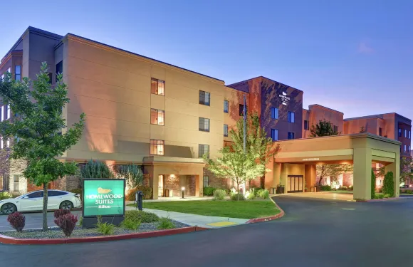 裏諾Homewood Suites by Hilton