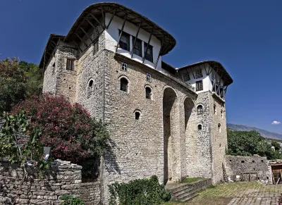 Hotel Argjiro