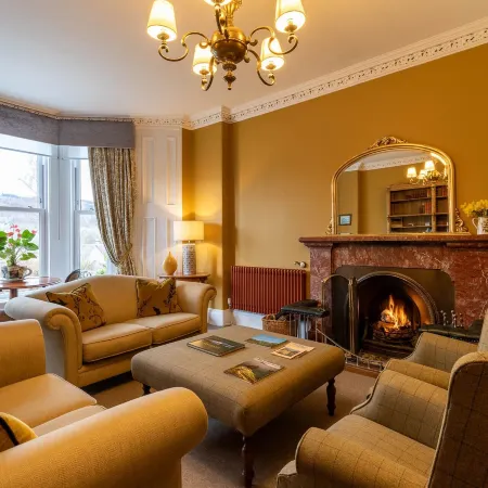 Craigroyston House & Lodge